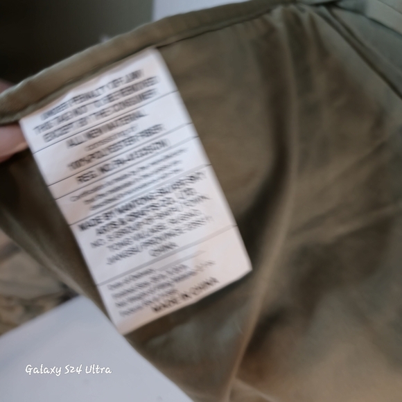 Quilted Olive Green Standard Pillow Sham From West Elm✨️ - Picture 2 of 6